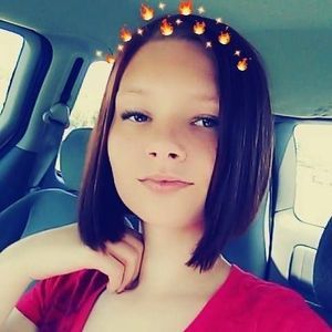 Meet your Posher, Michaela